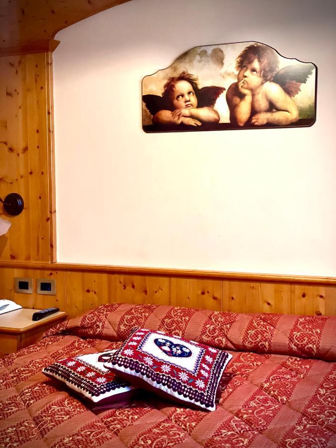 Hotel Moderno Restaurant Serina  Dış mekan fotoğraf