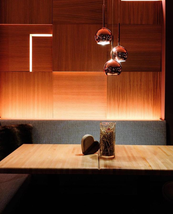 Hotel Moderno Restaurant Serina  Dış mekan fotoğraf