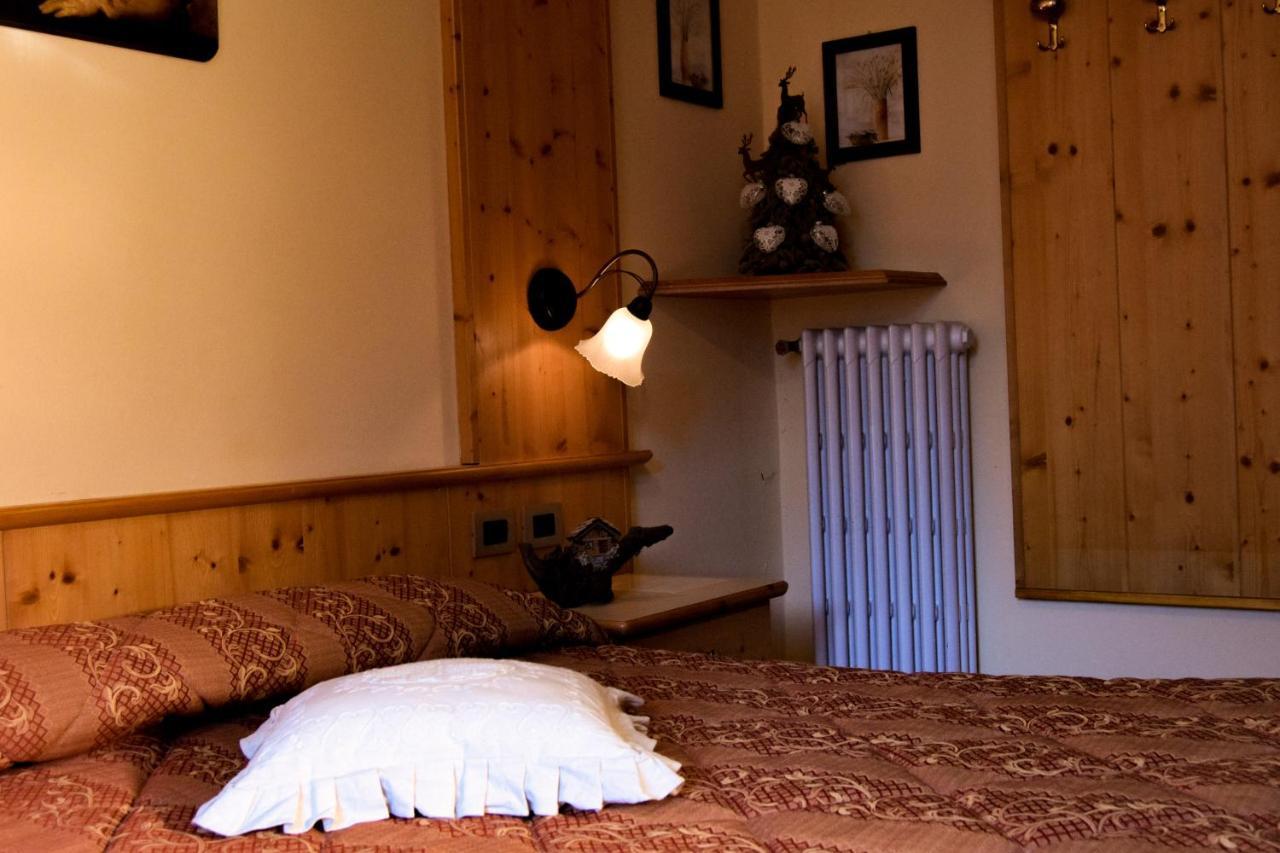 Hotel Moderno Restaurant Serina  Dış mekan fotoğraf
