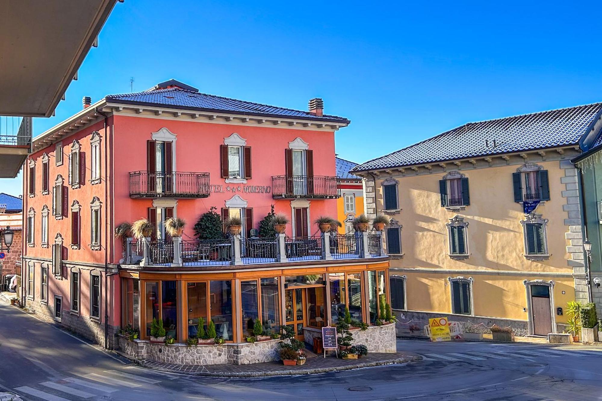 Hotel Moderno Restaurant Serina  Dış mekan fotoğraf